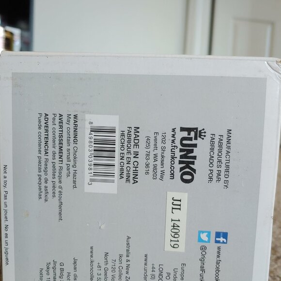 Stay Puft Marshmallow Man Funko pop New - Picture 3 of 3